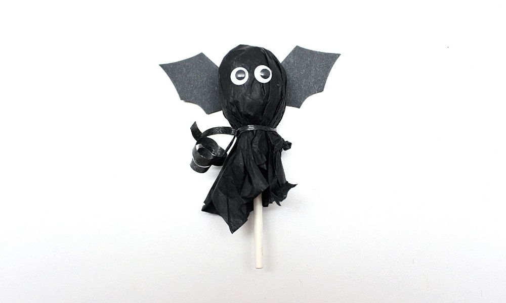Bat lollipop craft.