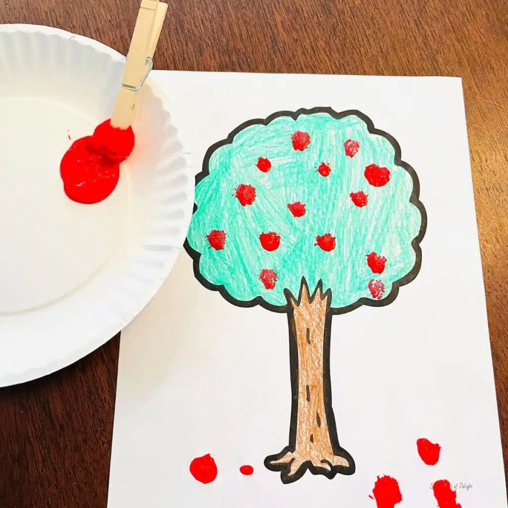 Apple Tree Craft with painting.